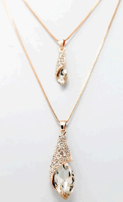 Drop Style Rhinestones Studded Design Imitation Fashion Metal Double Pendant with Long Chain, Gold