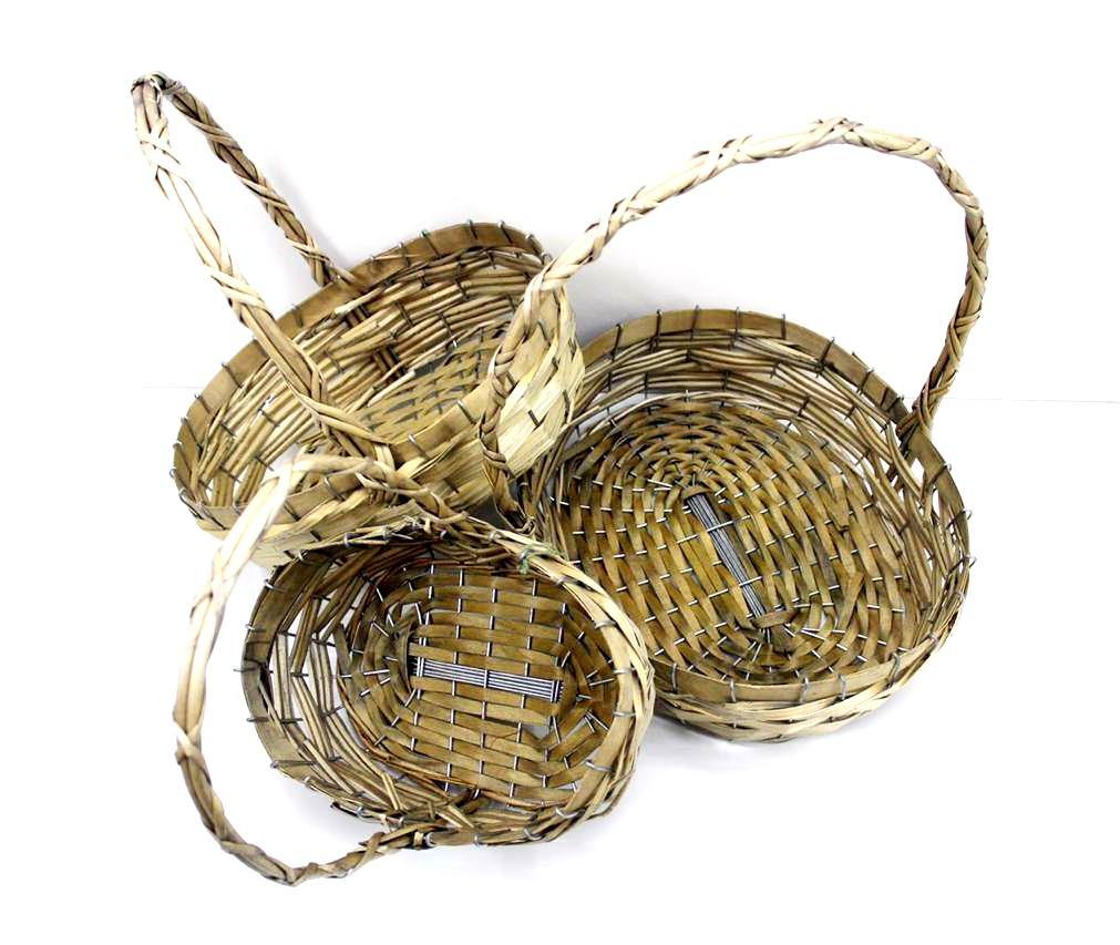 Braided Ethnic Fancy Gift Wedding Gifts or Hamper Packing Basket with carry Handle